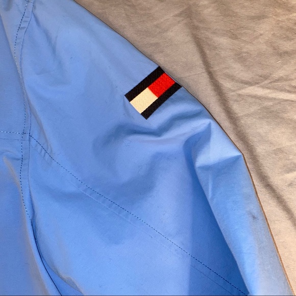 BRAND NEW WITH TAGS Tommy Hilfiger Bomber Windbreaker Raincoat Jacket - Picture 4 of 15